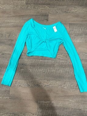 NEW AS REVIVAL Twist-Front Long Sleeve Crop Top - Teal